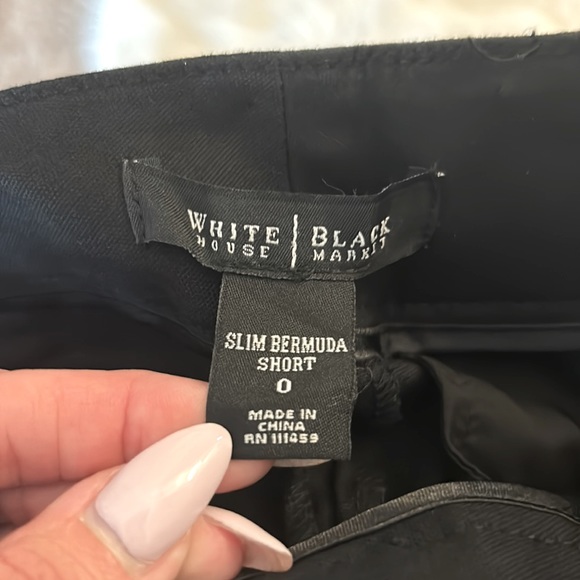 🍸WHITE HOUSE | BLACK MARKET, Women’s size 0, Bermuda Shorts🍸 - Picture 3 of 7